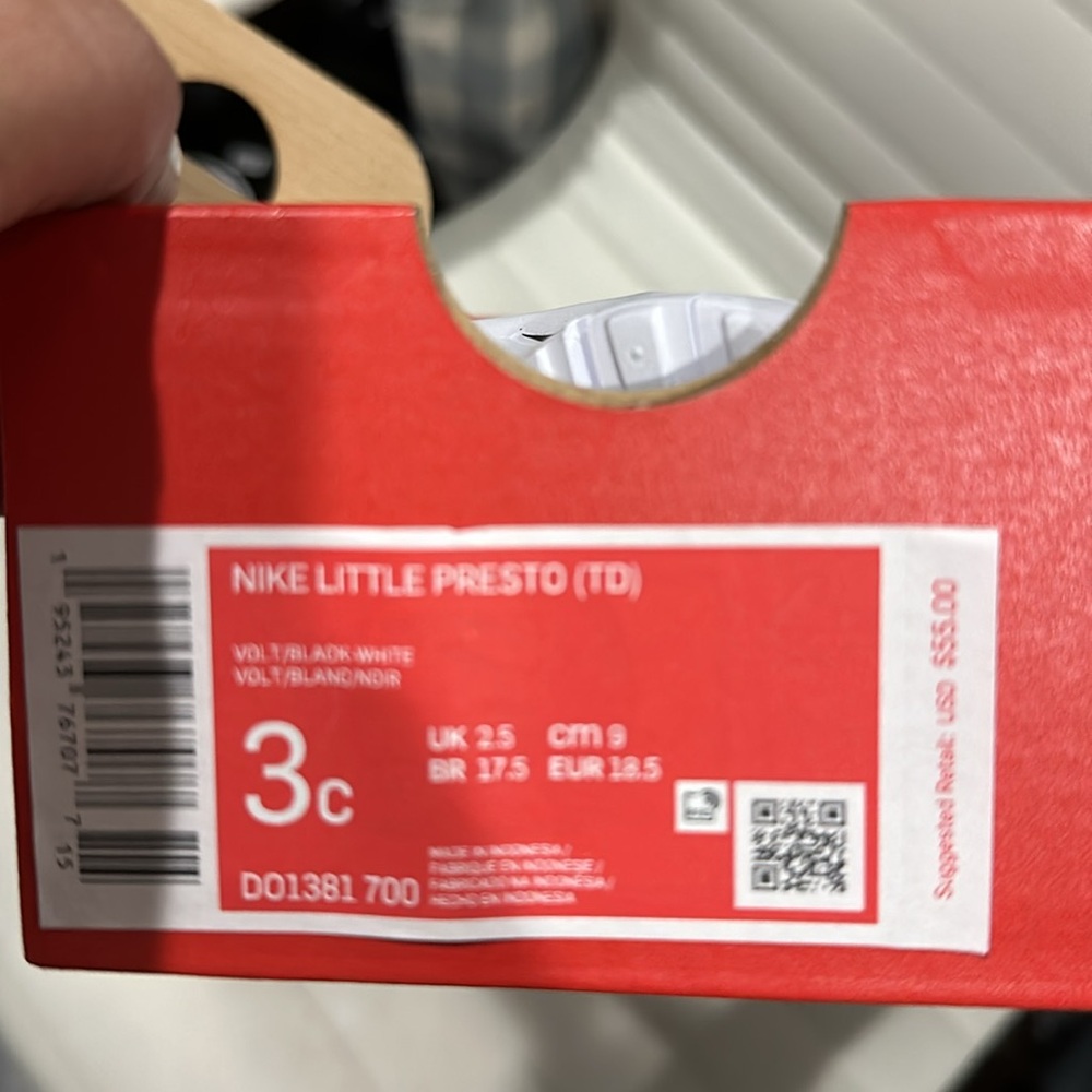 Nike little presto. 3c - Picture 3 of 3